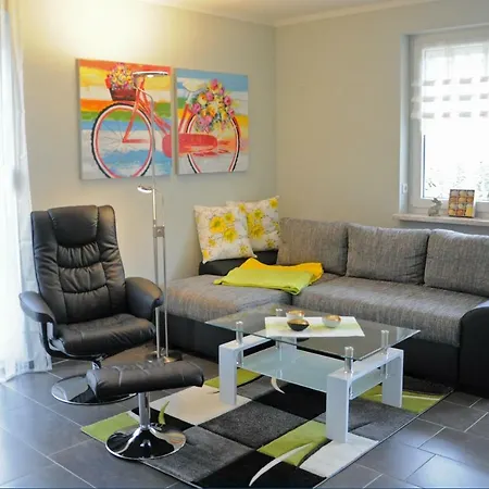 Mueritzidyll / Eg-appartement * Marienfelde