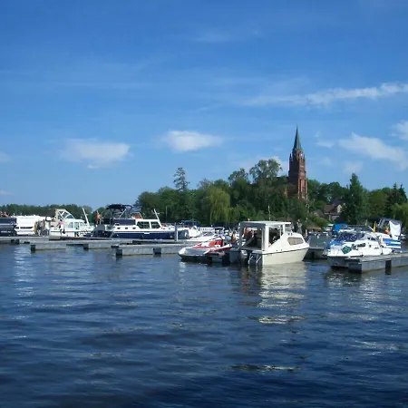 Mueritzidyll / Eg-appartement * Marienfelde